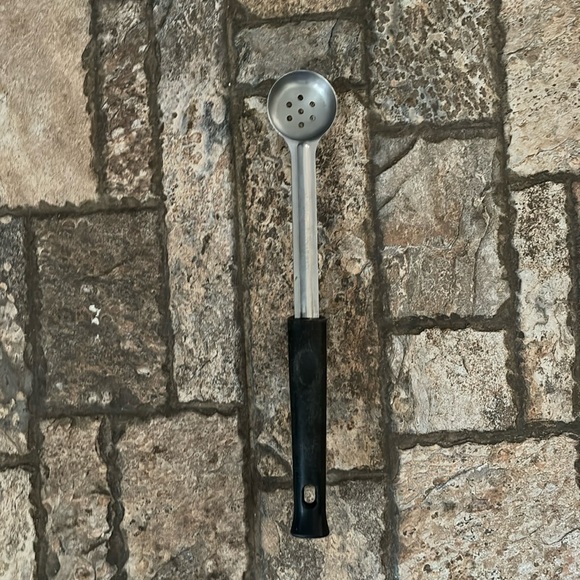 Polar Ware T2551 Loon 1 Oz Peforated Blank Handle NSF - Picture 1 of 3